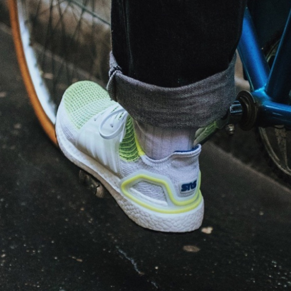 adidas UltraBOOST 19 'Special Delivery' x SNS - Picture 5 of 10